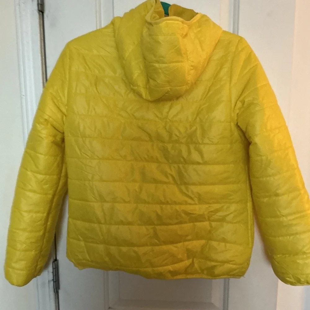 Yellow Hooded Thin Puffer Jacket Juniors Size XL Runs Small NWT - Picture 4 of 12